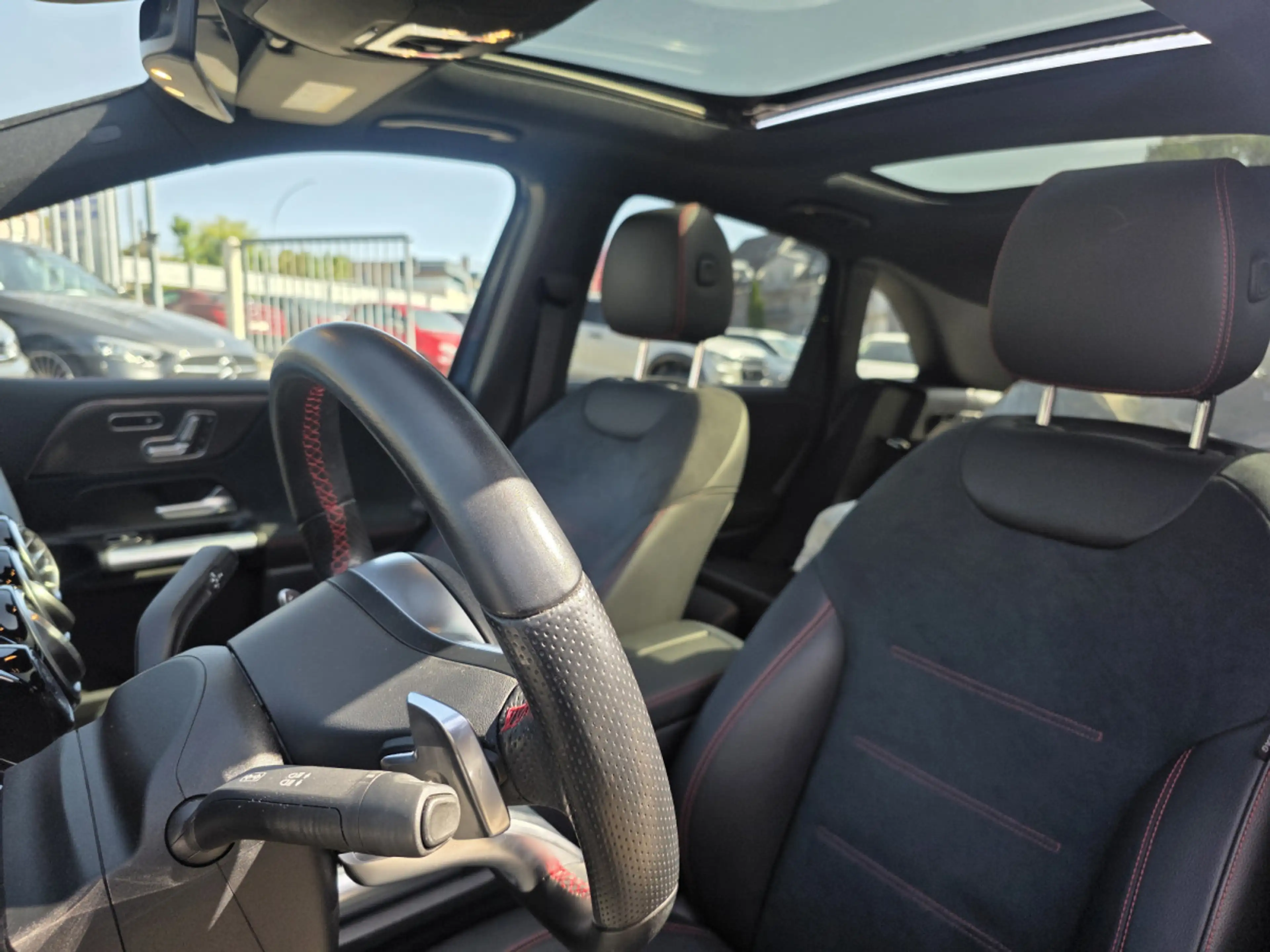 Mercedes-Benz B 220 B 220 AMG 4 Matic Pano GPS 1 Main — photo 10