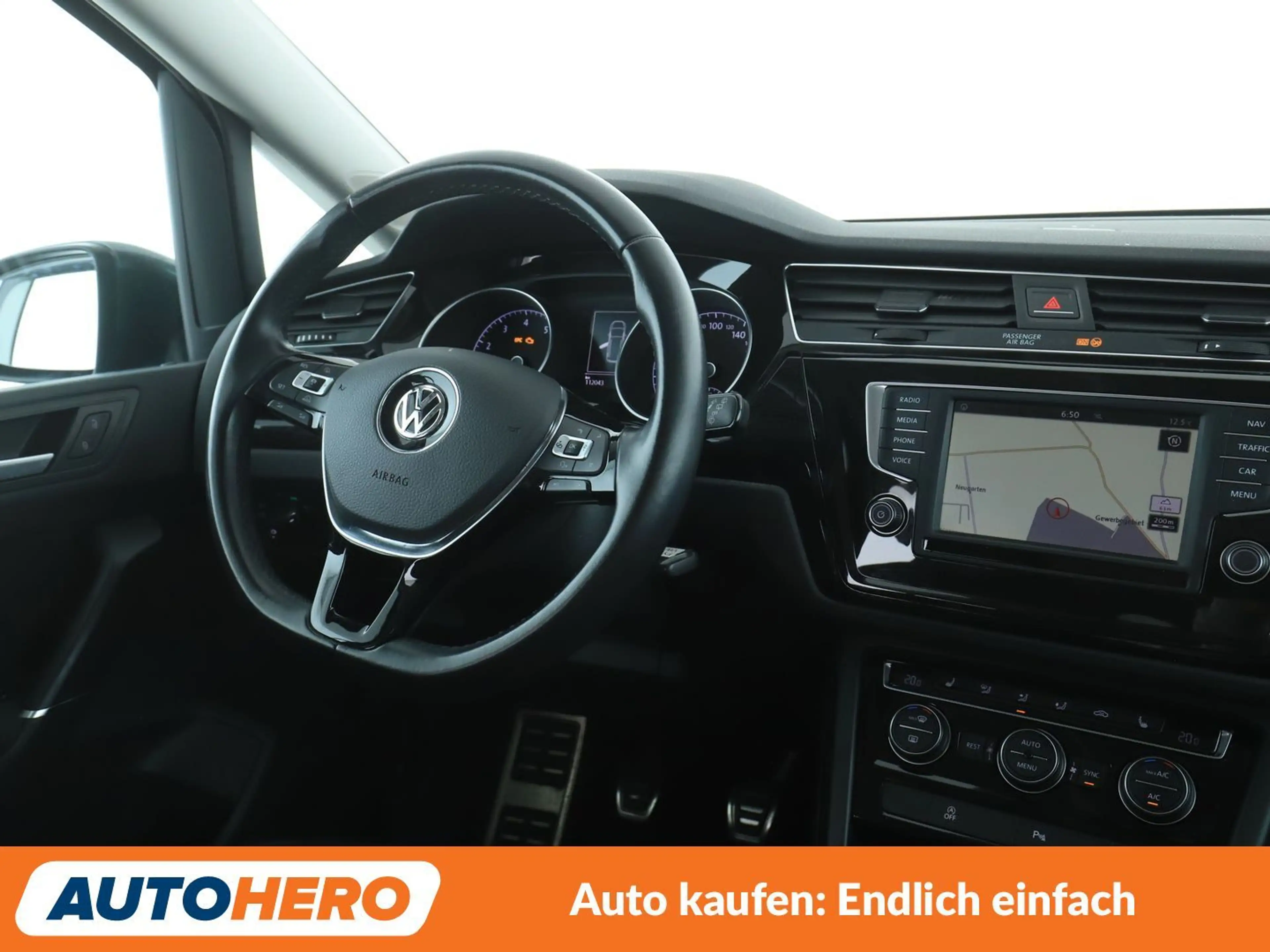Volkswagen Touran 1.4 TSI Sound BMT*NAVI*ACC*PDC* — photo 13