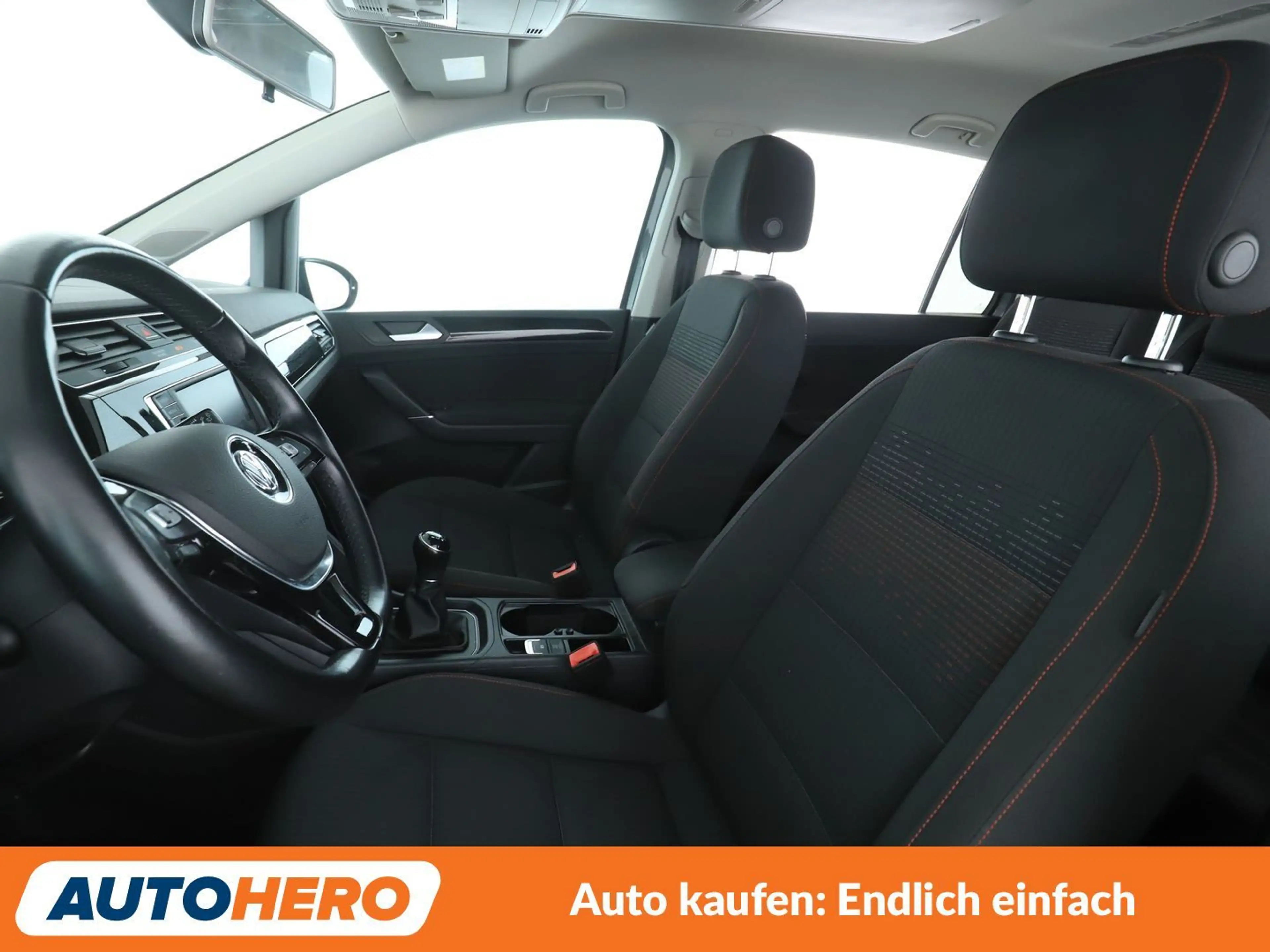 Volkswagen Touran 1.4 TSI Sound BMT*NAVI*ACC*PDC* — photo 10
