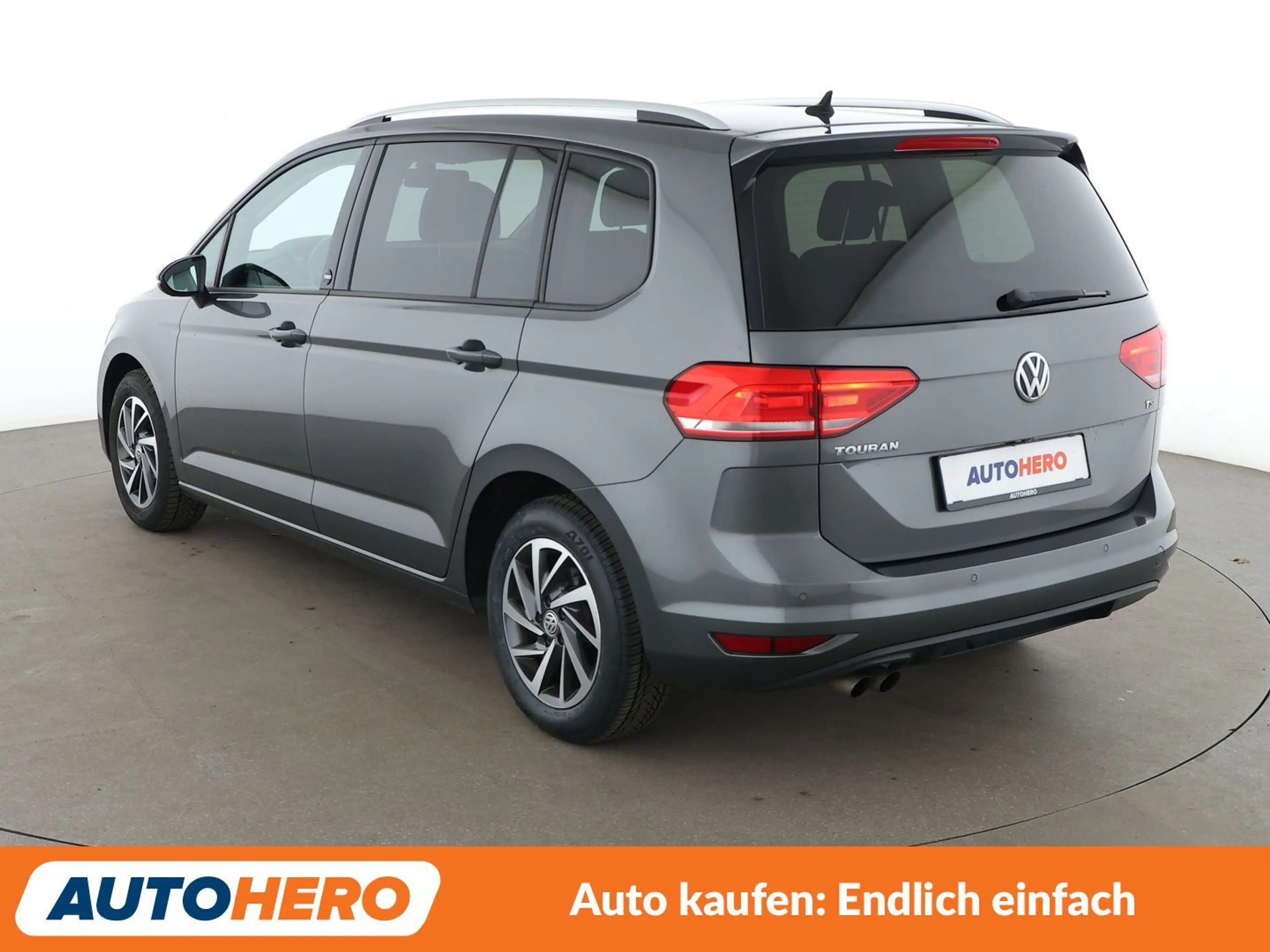 Volkswagen Touran 1.4 TSI Sound BMT*NAVI*ACC*PDC* — photo 4