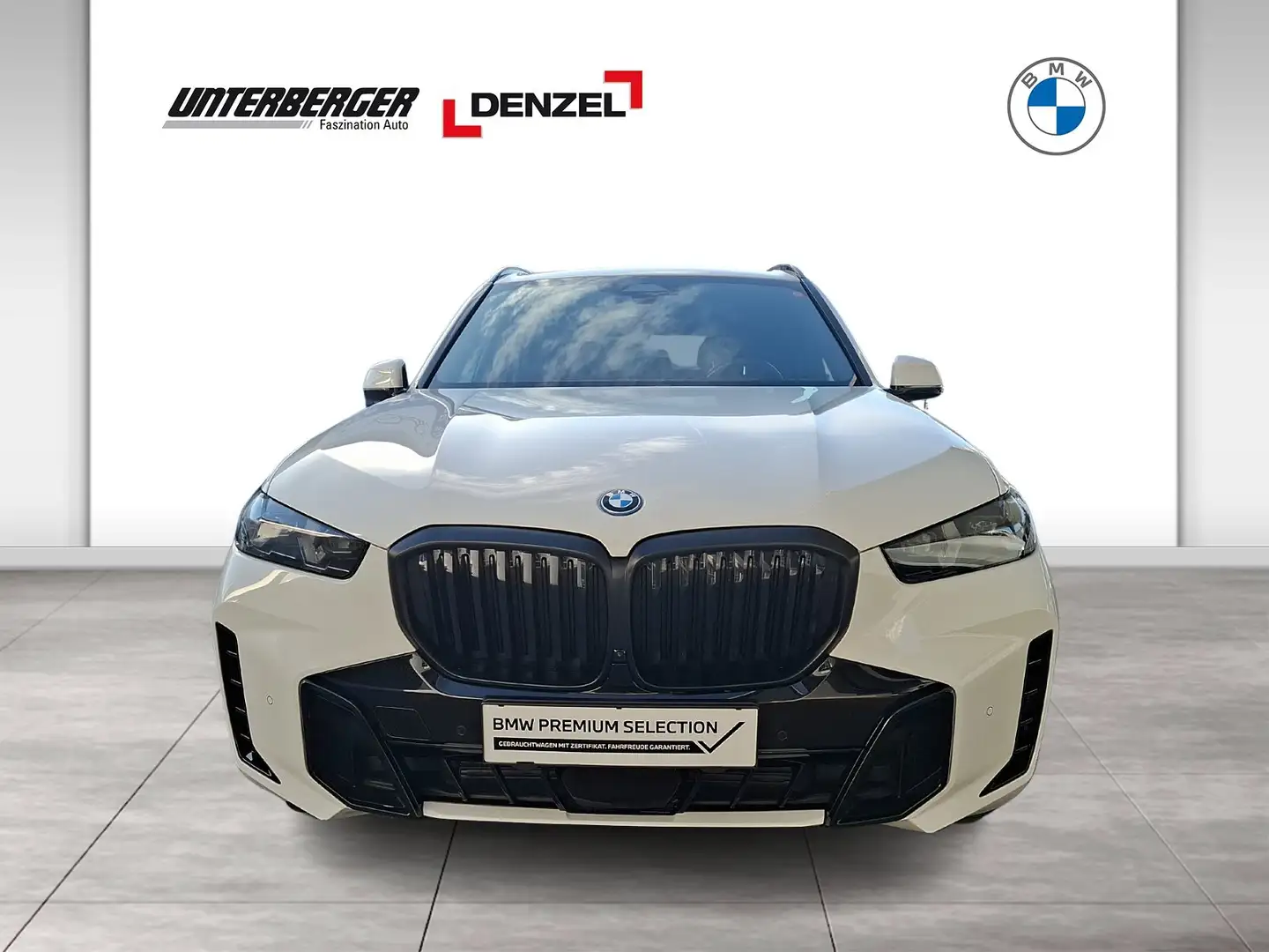 BMW X5 xDrive50e (G05) M Sportpaket Gestiksteuerung Weiß - 2