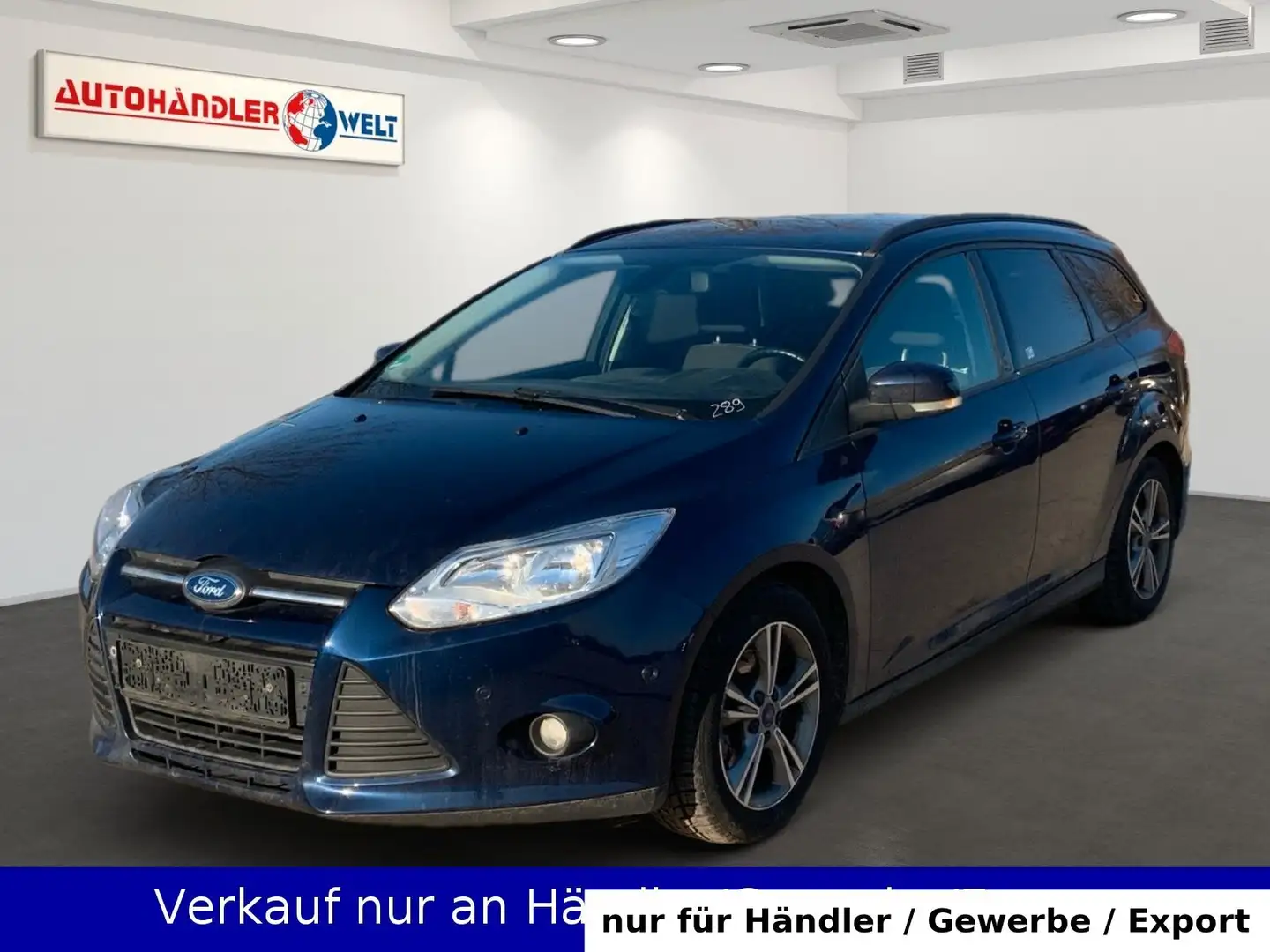 Ford Focus Turnier 1.6 EB Champions Edition Blau - 1