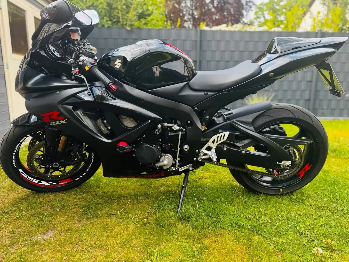 Suzuki GSX-R 750 Nero - 2