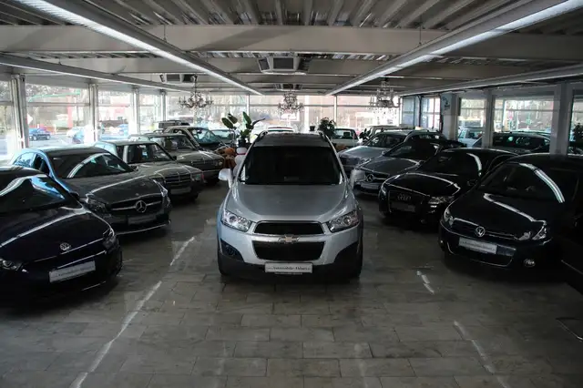 Chevrolet Captiva 2.4 LS 2WD *LPG-Anlage*