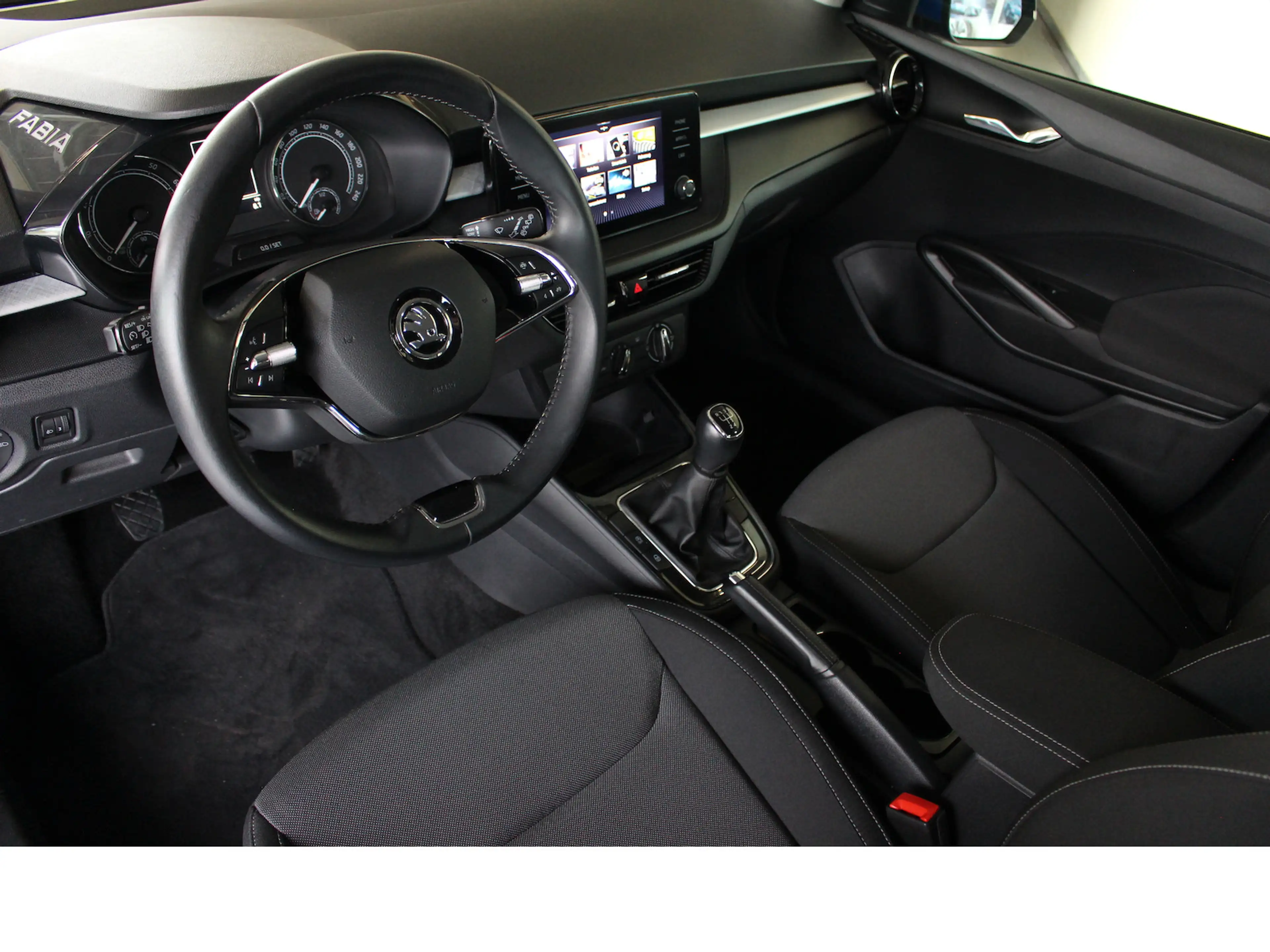 Skoda Fabia Ambition 1.0 Apple CarPlay,Android Auto,Wie Neu — photo 7
