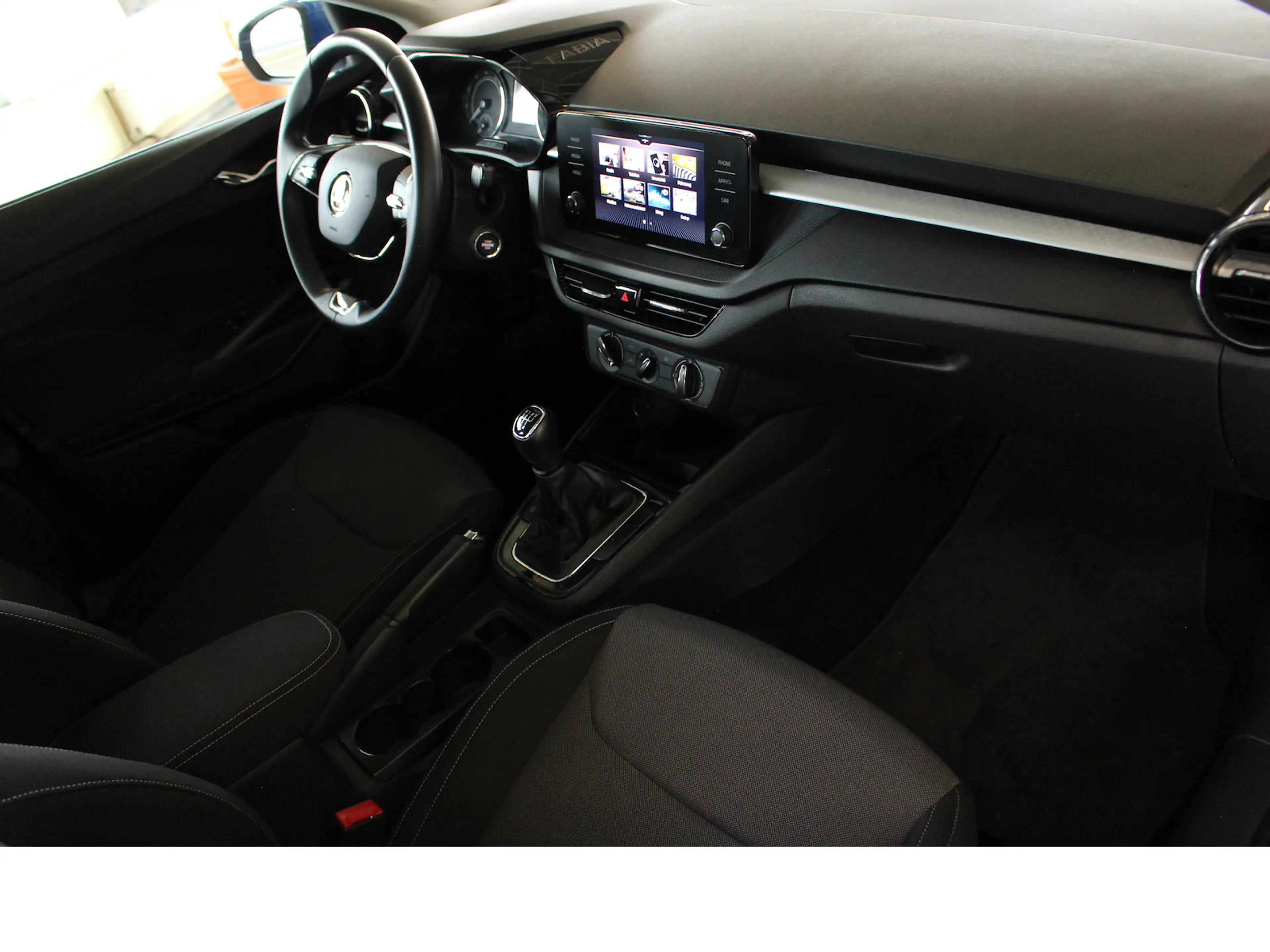 Skoda Fabia Ambition 1.0 Apple CarPlay,Android Auto,Wie Neu — photo 11