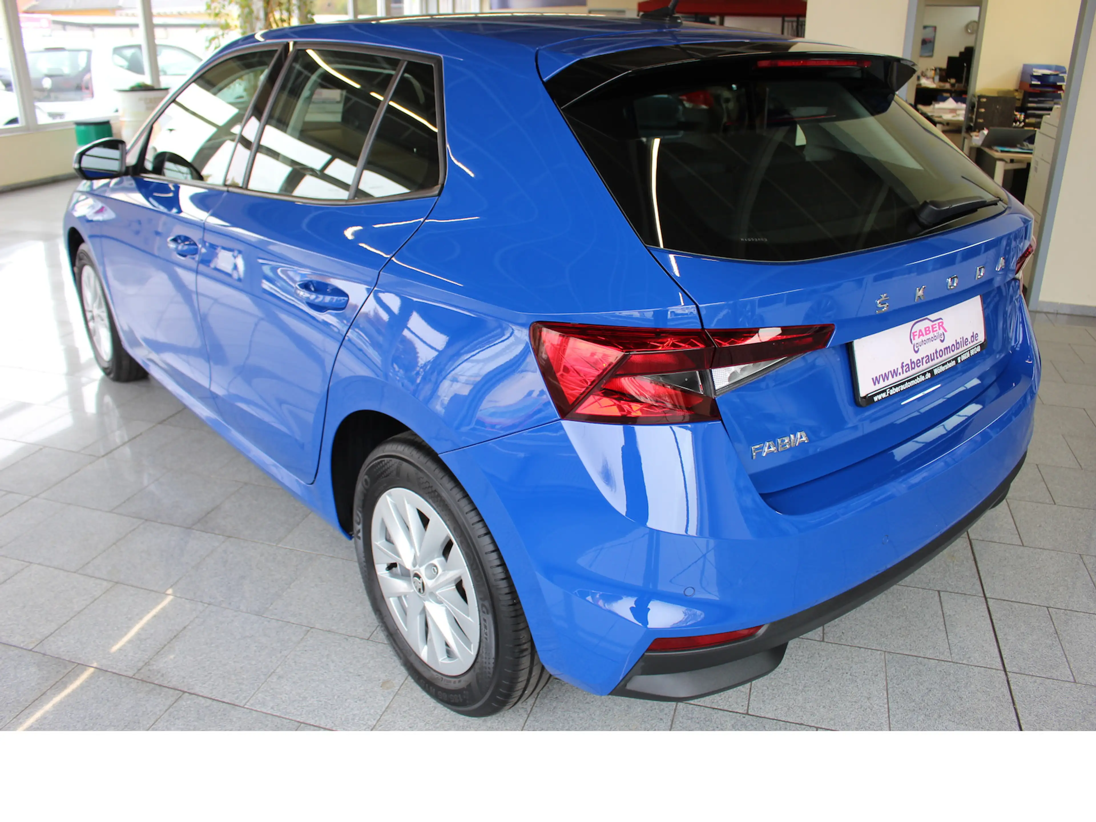 Skoda Fabia Ambition 1.0 Apple CarPlay,Android Auto,Wie Neu — photo 6