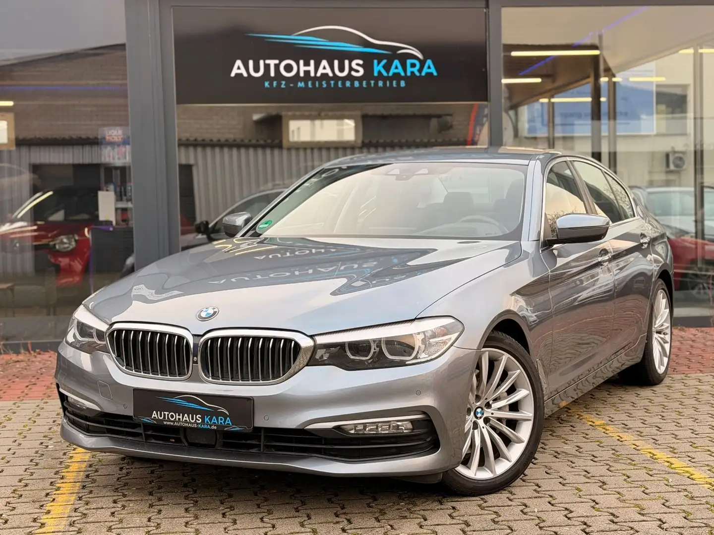 BMW 530 d *LED/VOLLEDER/Display-Key* Blau - 1