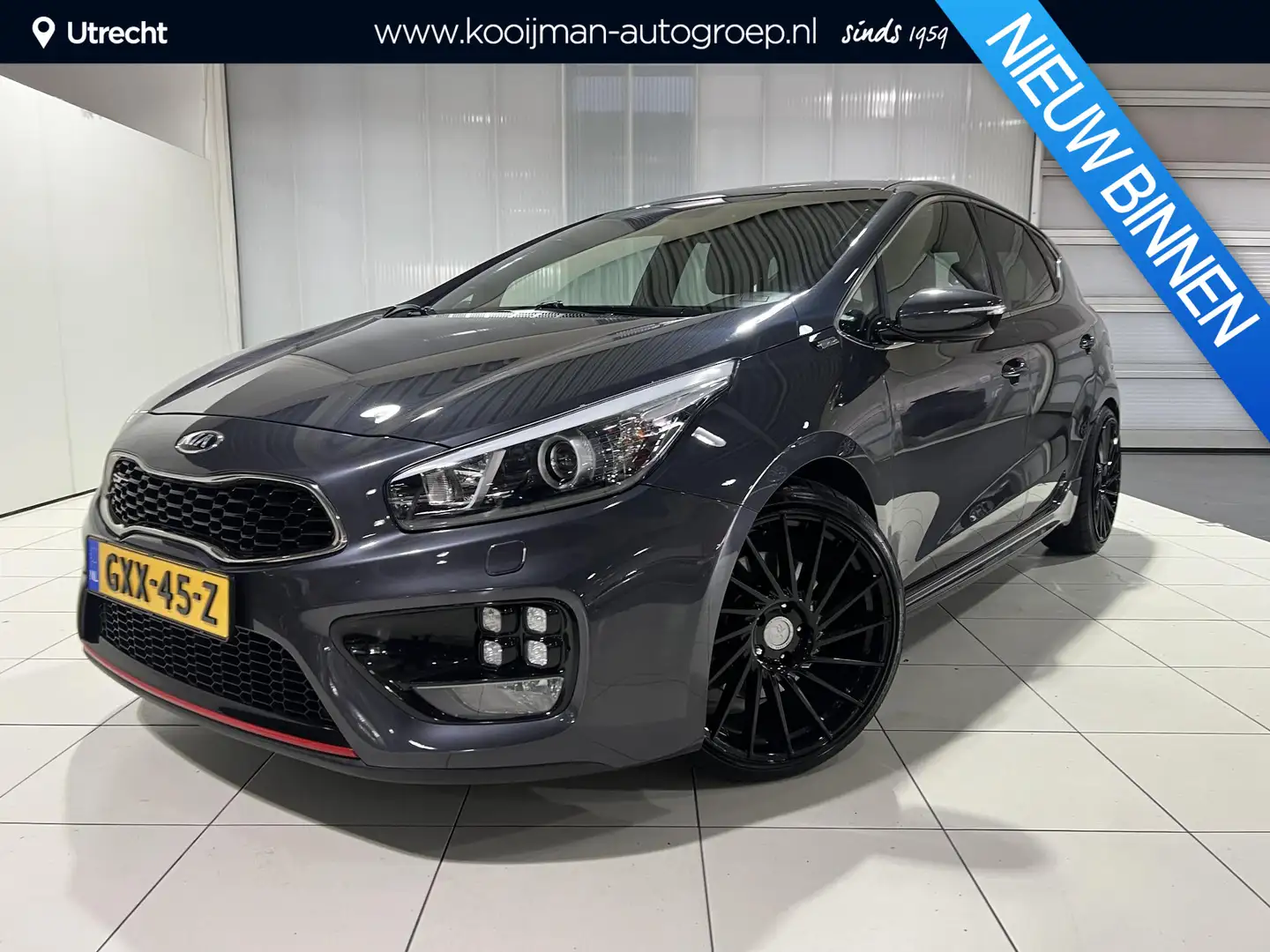 Kia Ceed / cee'd 1.6 T-GDi GT 204 PK, 19 inch, Navigatie, Camera. Grijs - 1
