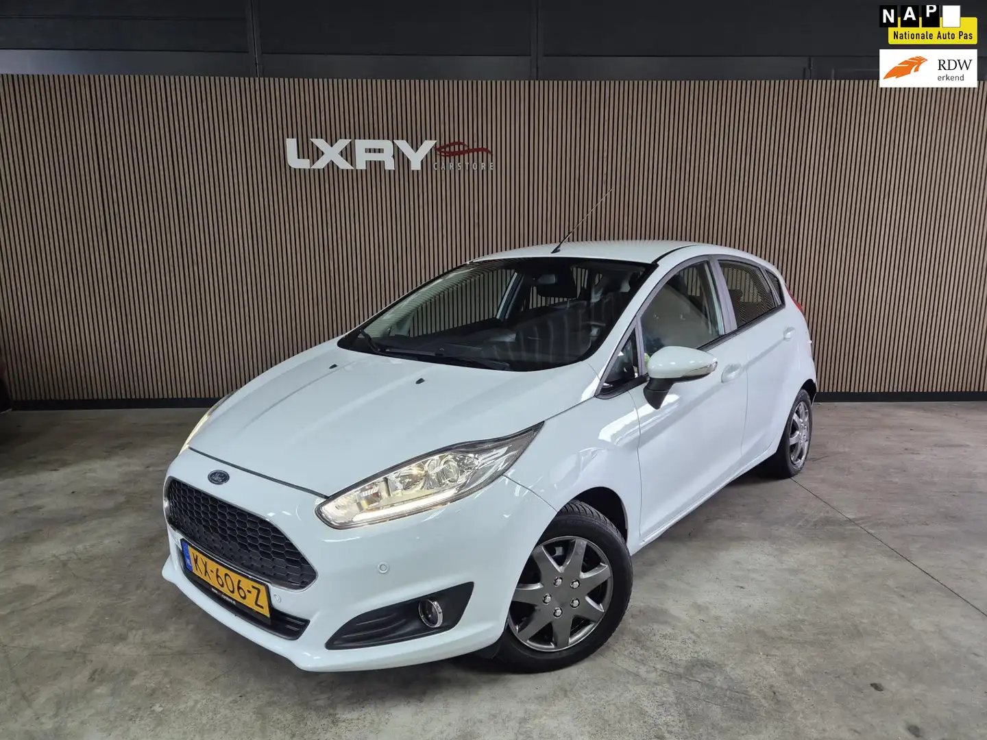 Ford Fiesta 1.5 TDCi Style Ultimate Lease Edition | Navi | Cru Blanco - 1