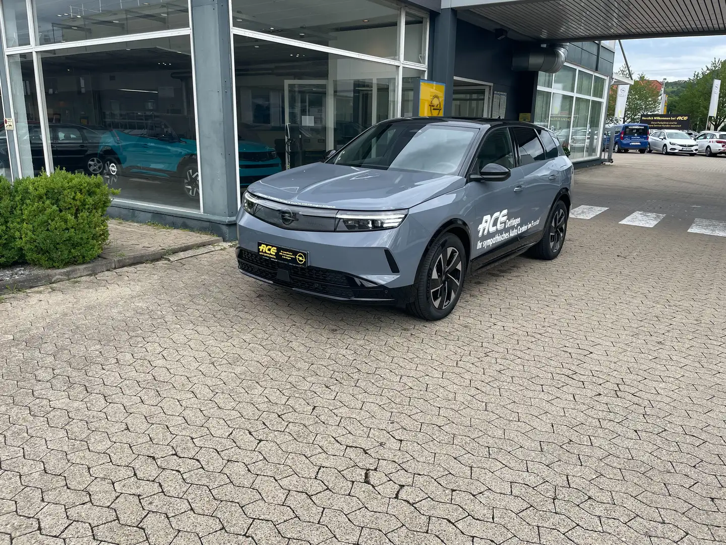 Opel Grandland Electric*GS*213PS*SchiebeDach*Navi* Gris - 1