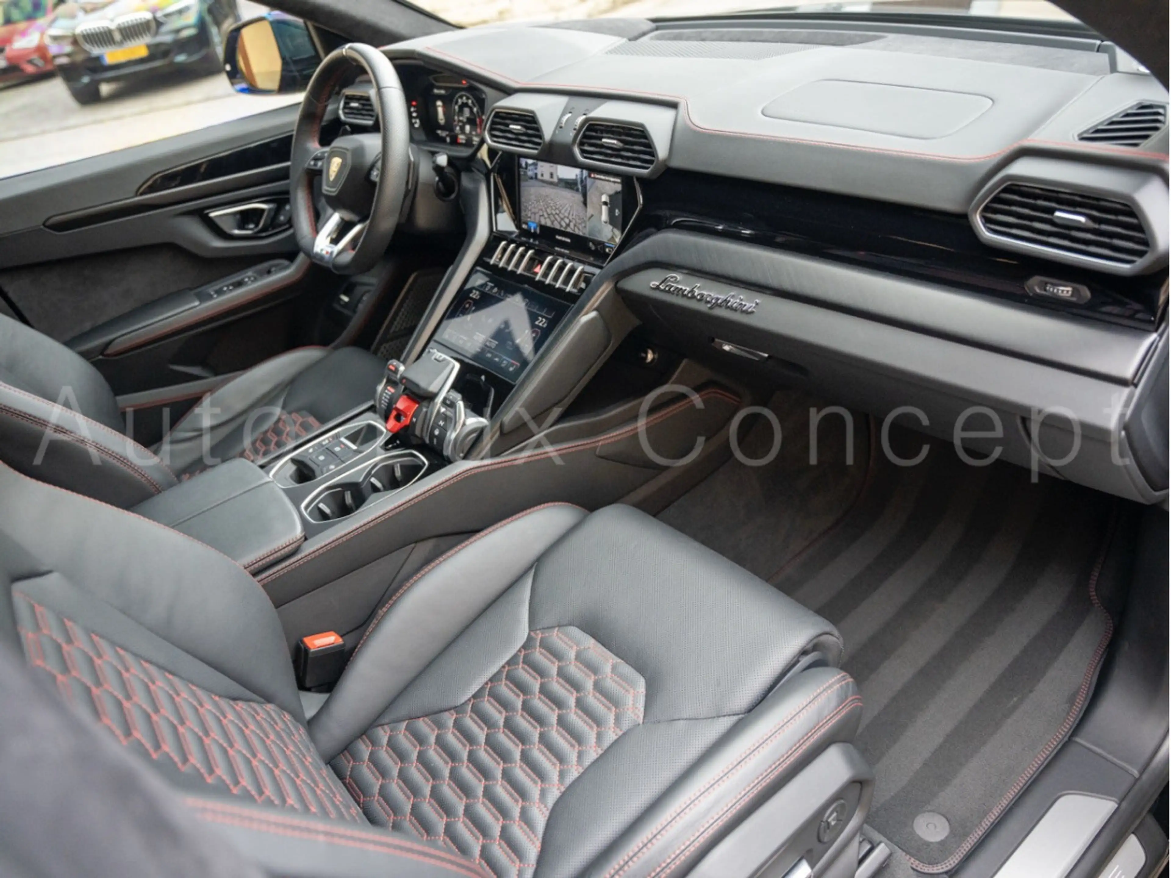 Lamborghini Urus Pano/B&O/ParkAssist/AHK/Q-Citura/Sitzbelüftung — photo 6