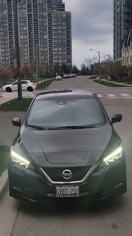 Nissan Leaf снимка Nissan Leaf