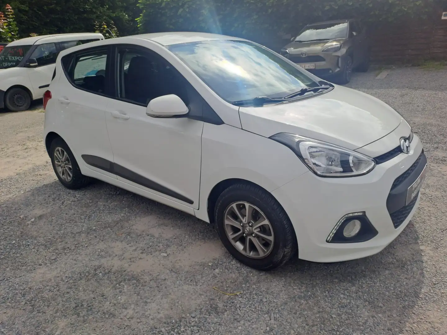 Hyundai i10 i10 1.0 66 Blanc - 2