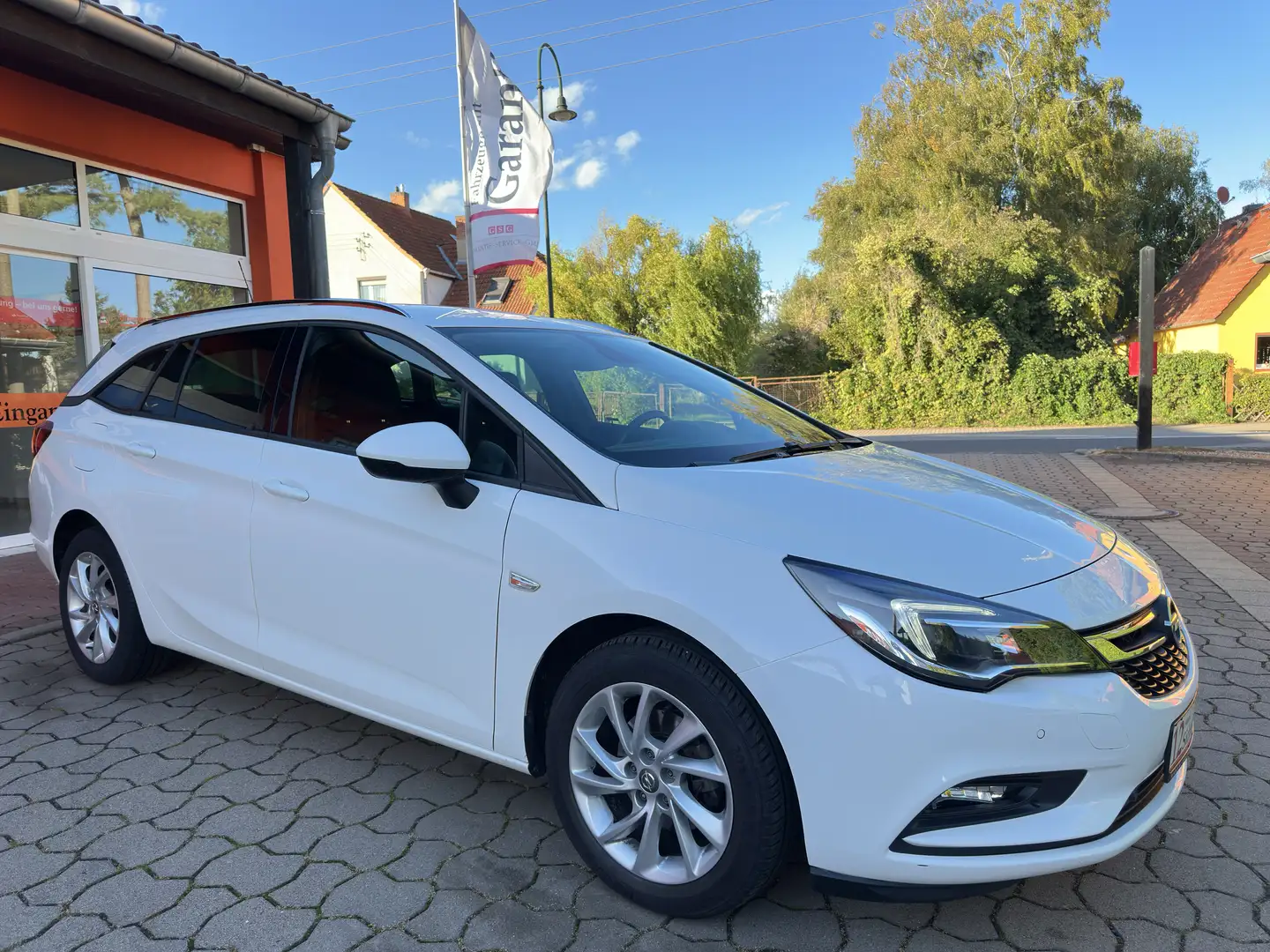 Opel Astra Dynamic  Sports Tourer * Aus 1.Hand * Mit Garantie Blanc - 1