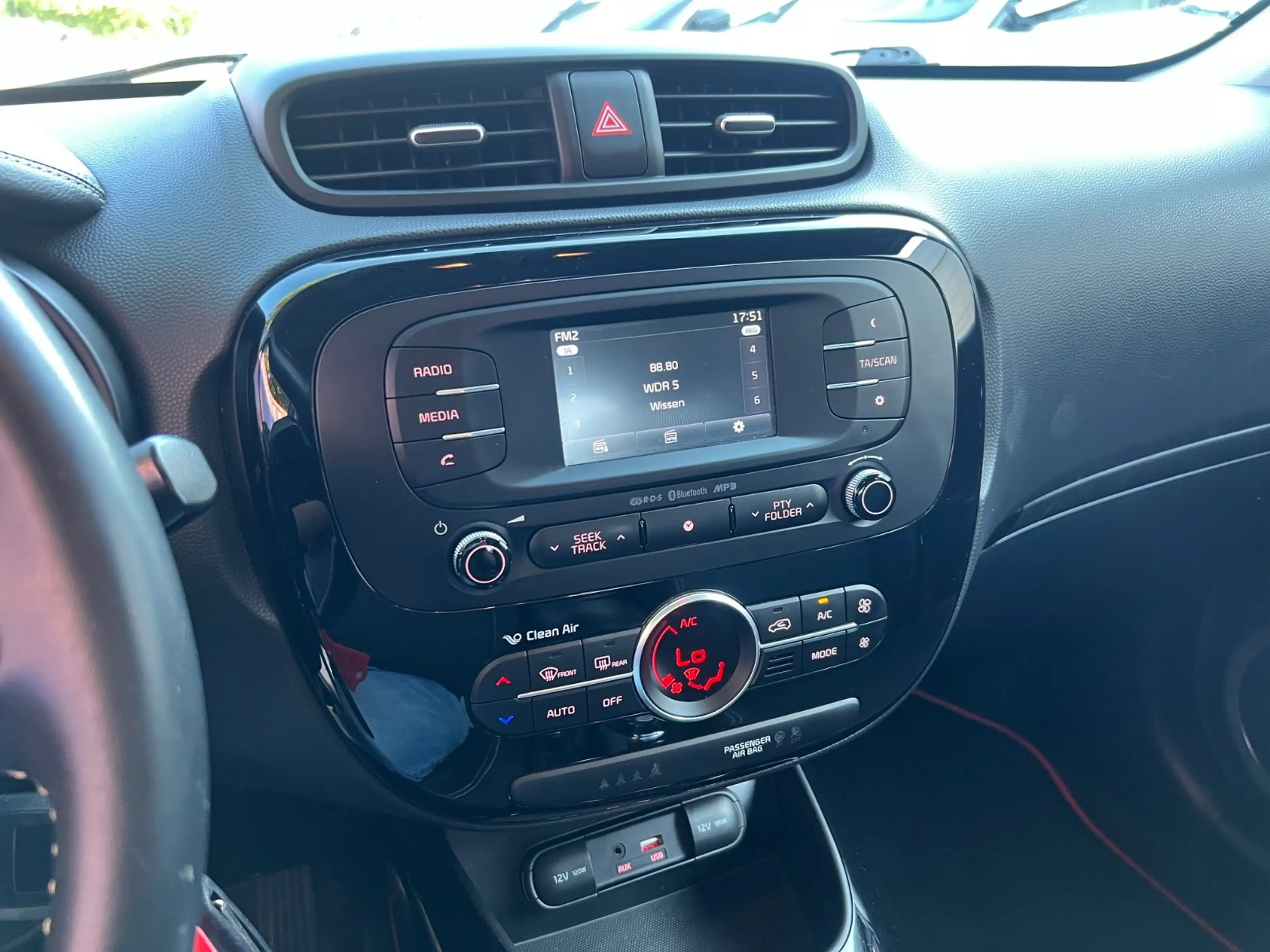 Kia Soul 1.Hand*AHK*KAMERA*TEMP*LED — photo 8