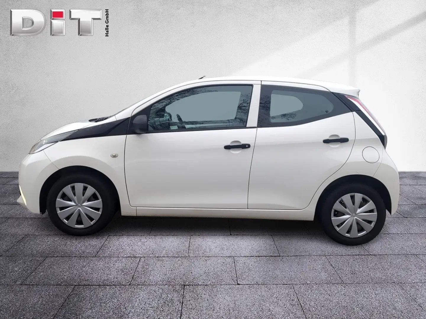 Toyota Aygo 1.0 x Cool Klima Servo Zentralverrieglg. Weiß - 2