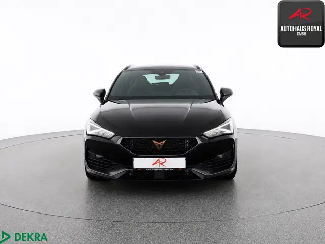 CUPRA Leon view 8