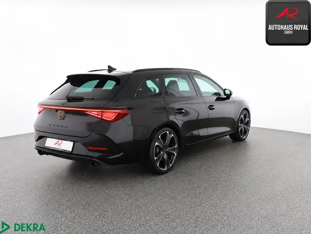 CUPRA Leon view 5