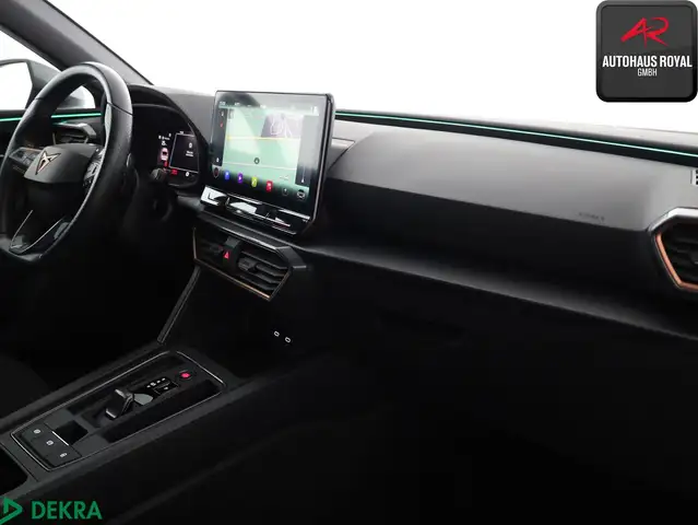 CUPRA Leon view 11