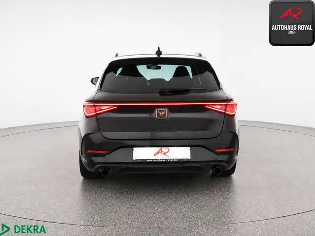 CUPRA Leon view 4