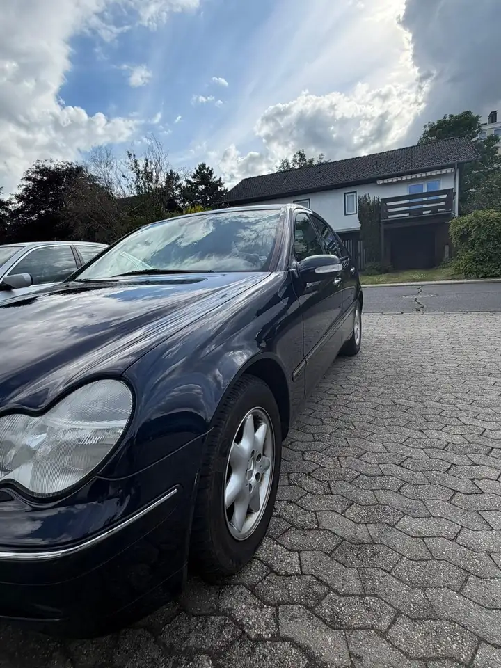 Mercedes-Benz C 200 Kompressor Avantgarde, foto 2