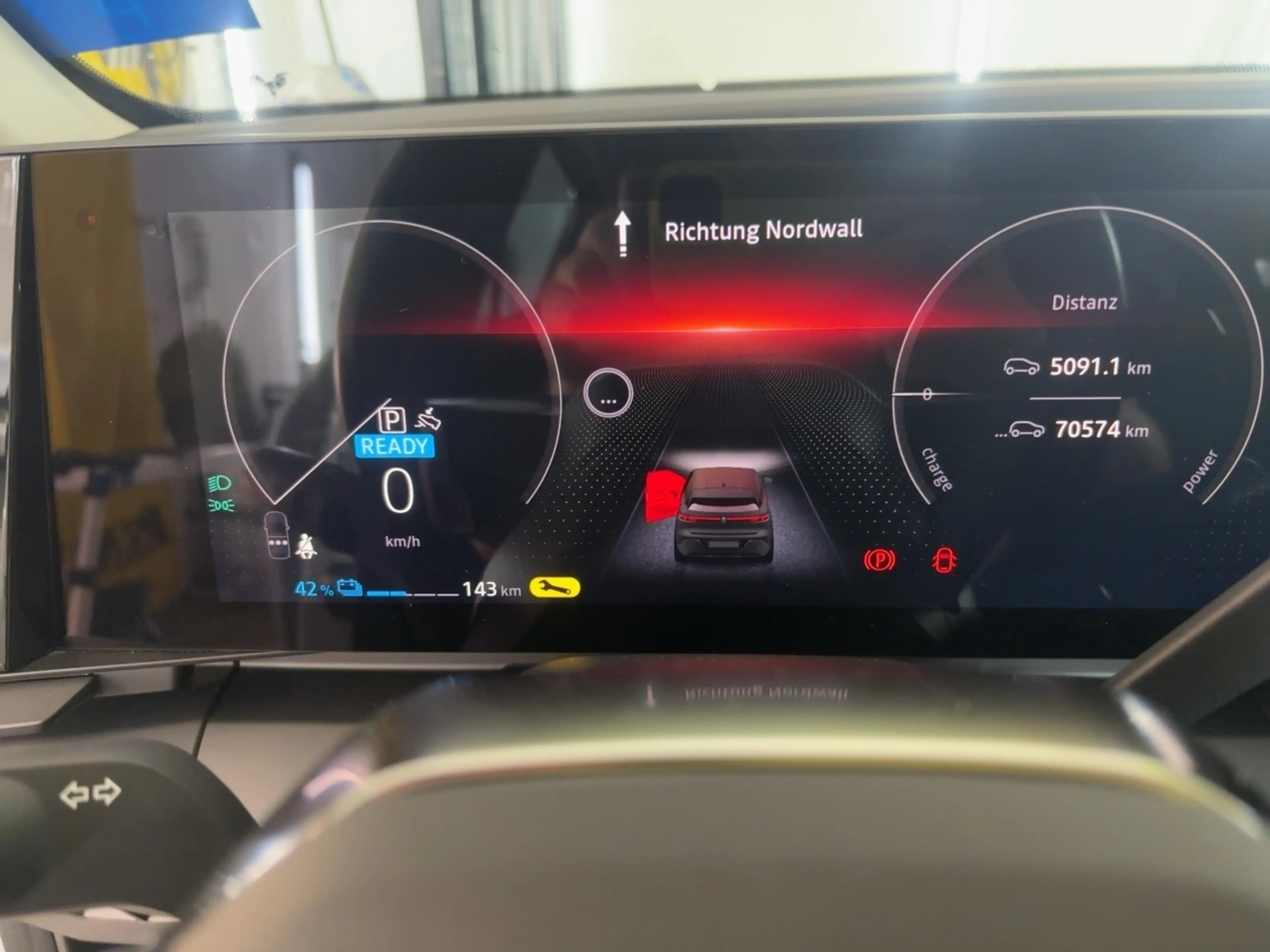Renault Megane E-Tech EV60 220 Evolution — photo 8