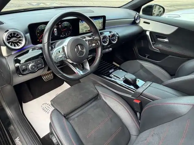 Mercedes-Benz A 220 d 190 8G 4Matic AMG Line Sport