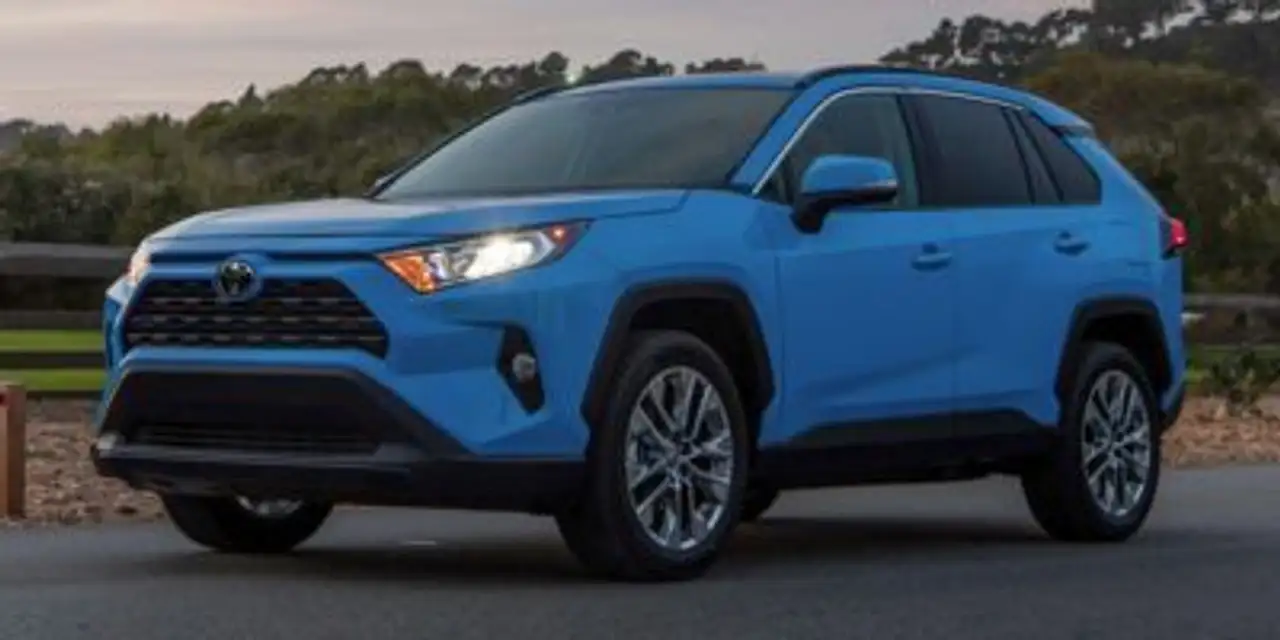 Toyota RAV 4 снимка Toyota RAV 4