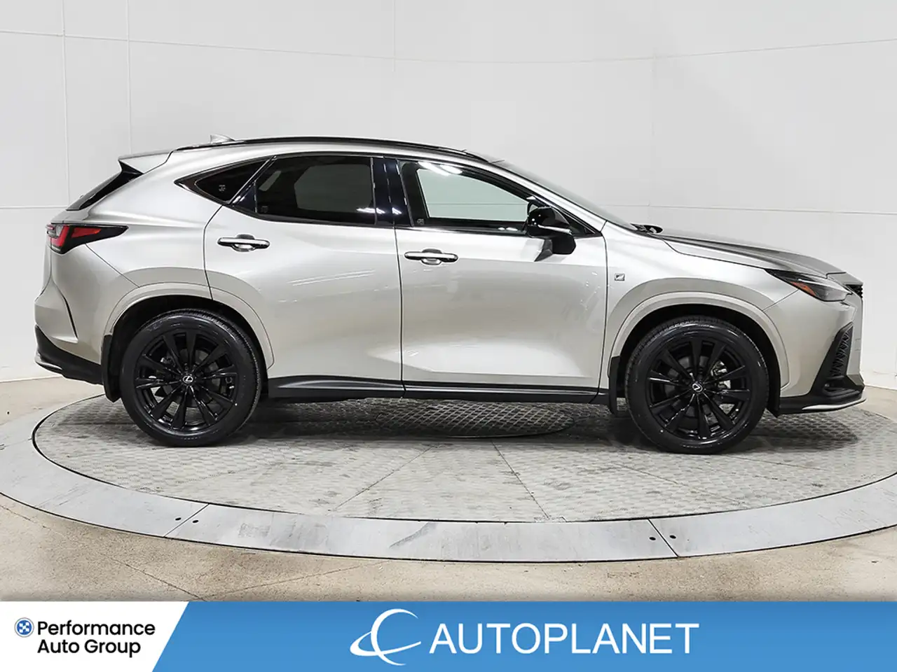 Lexus NX снимка Lexus NX