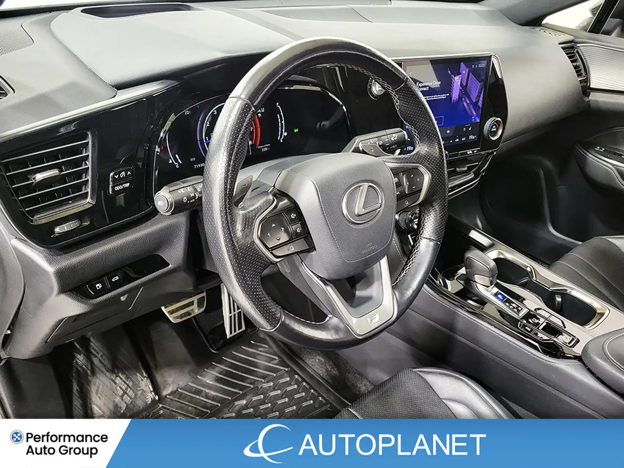 Lexus NX снимка Lexus NX