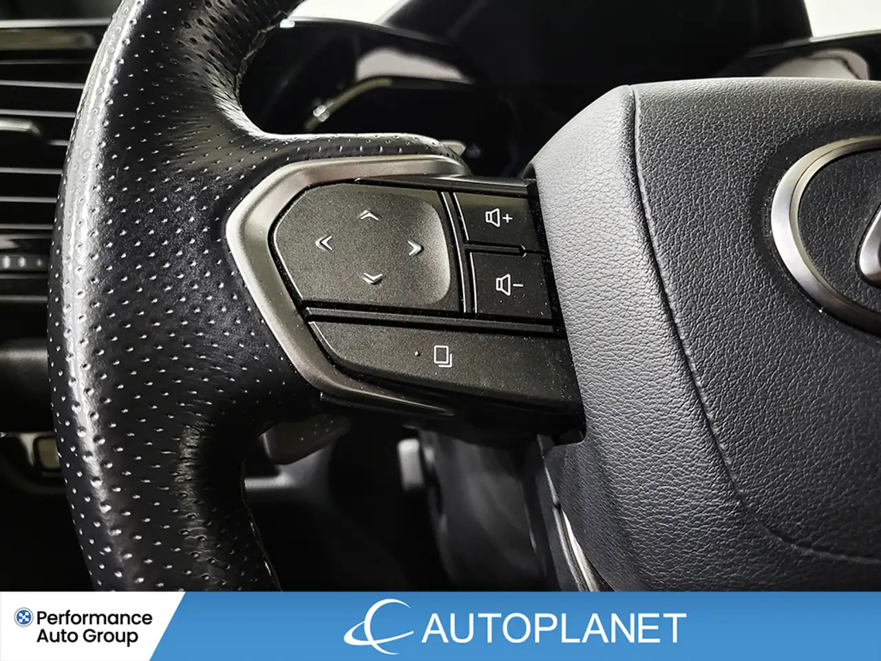 Lexus NX снимка Lexus NX