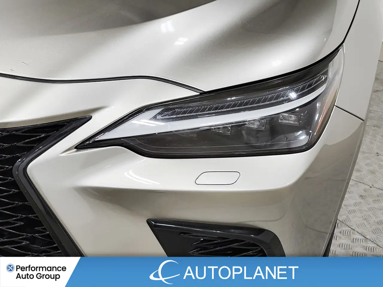 Lexus NX снимка Lexus NX