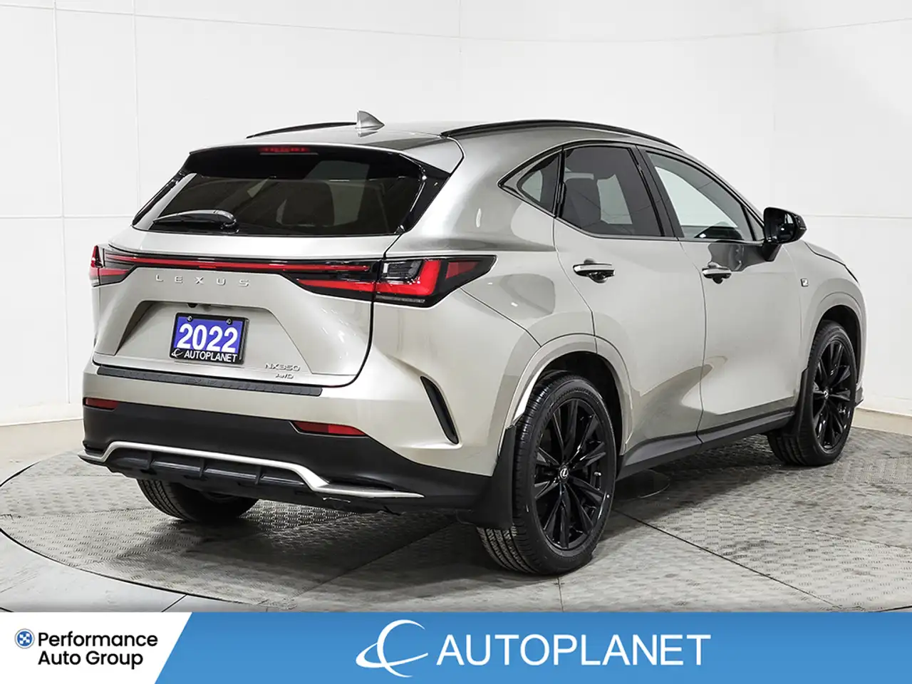 Lexus NX снимка Lexus NX