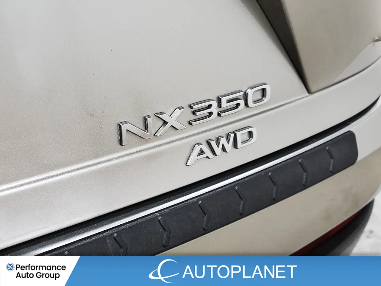 Lexus NX снимка Lexus NX