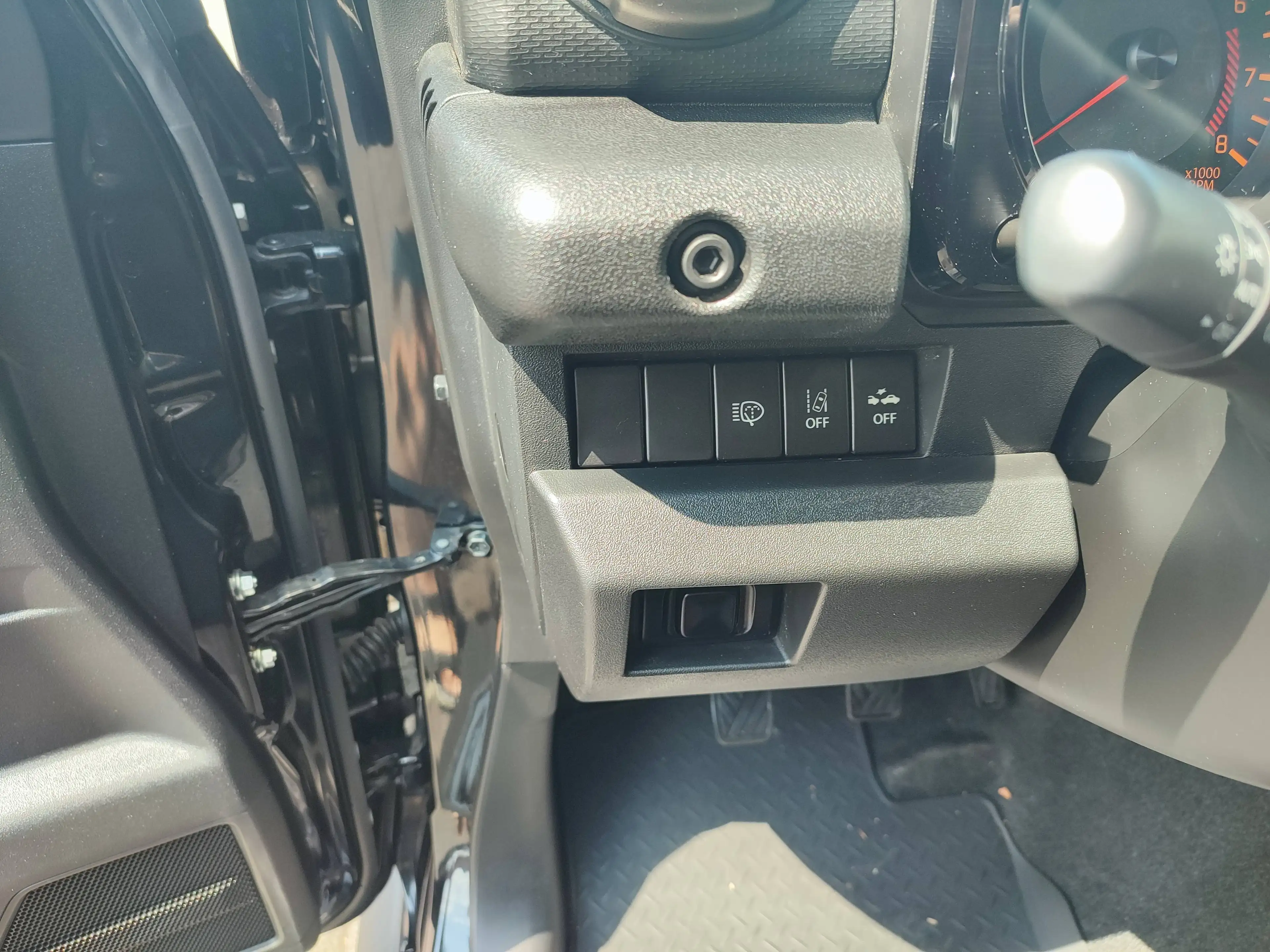 Suzuki Jimny Jimny 1.5 ALLGRIP Comfort+ Navi+Cam/AHK — photo 4