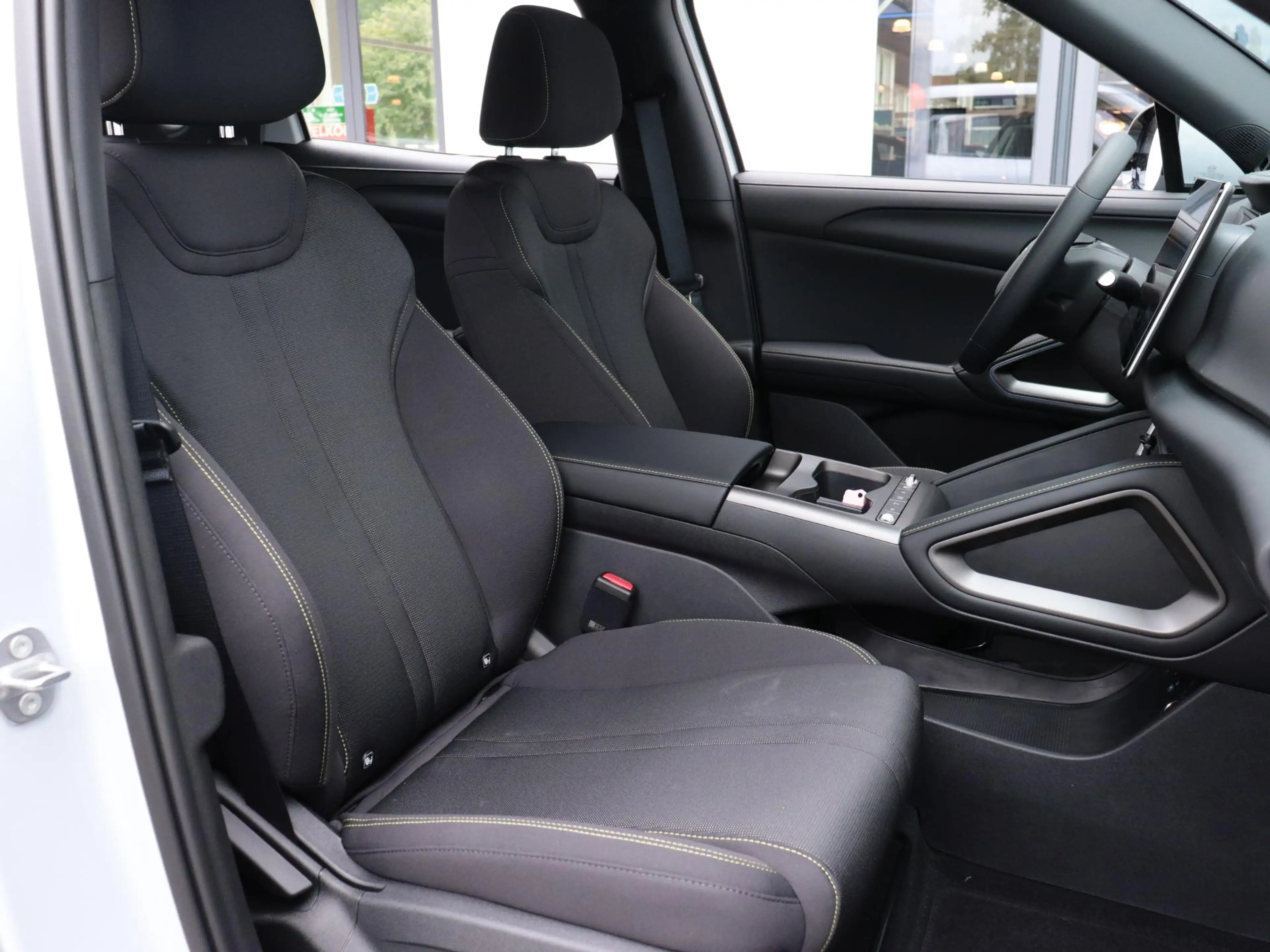 BYD Atto 2 1.5 DM-i Active | Uit Voorraad Leverbaar | — photo 7