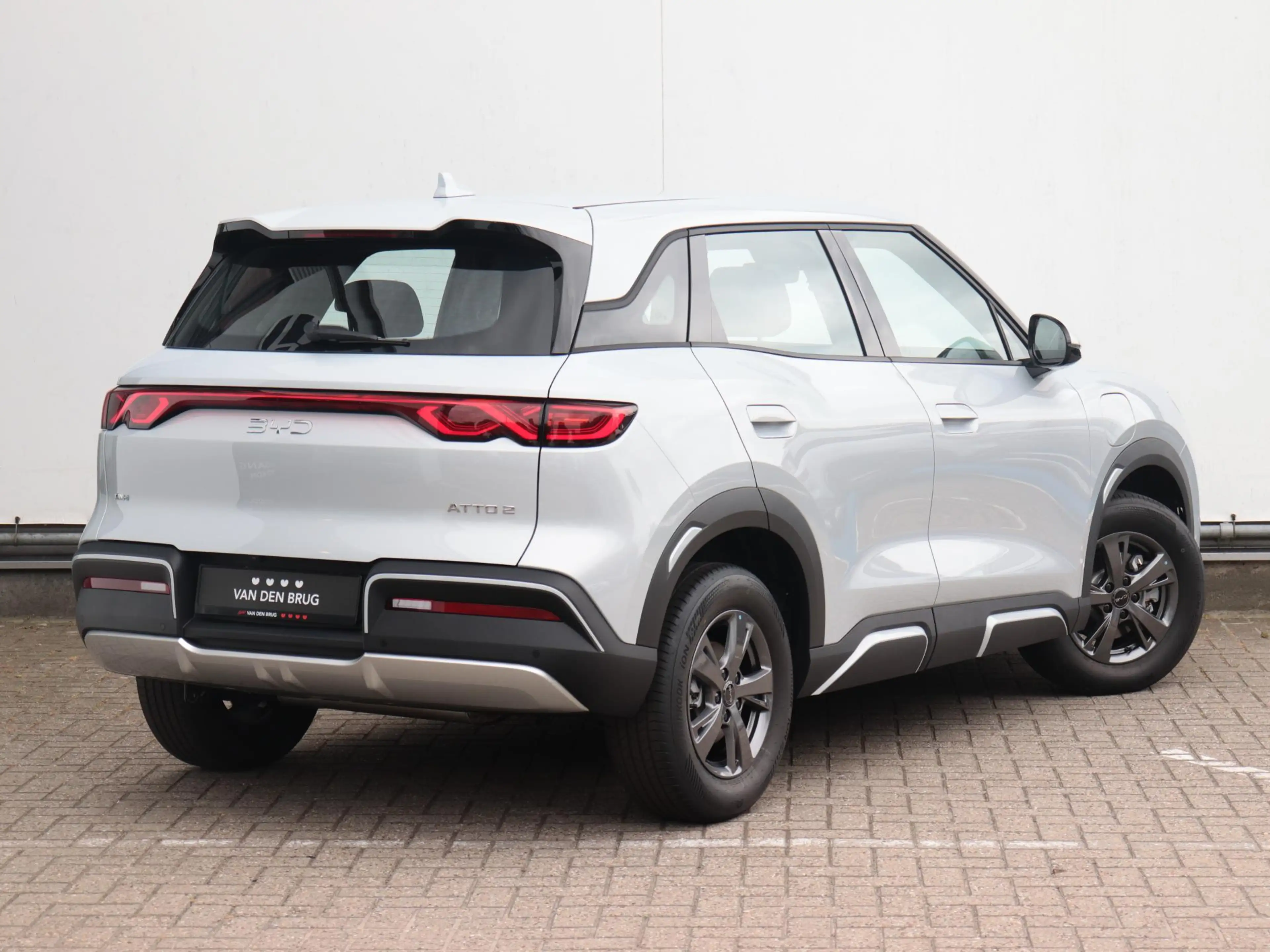 BYD Atto 2 1.5 DM-i Active | Uit Voorraad Leverbaar | — photo 4
