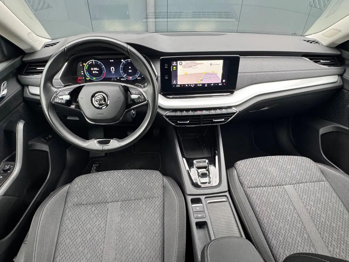 Skoda Octavia Combi 1.4 TSI iV PHEV Style * Memory * Head-up Dis Grijs - 2