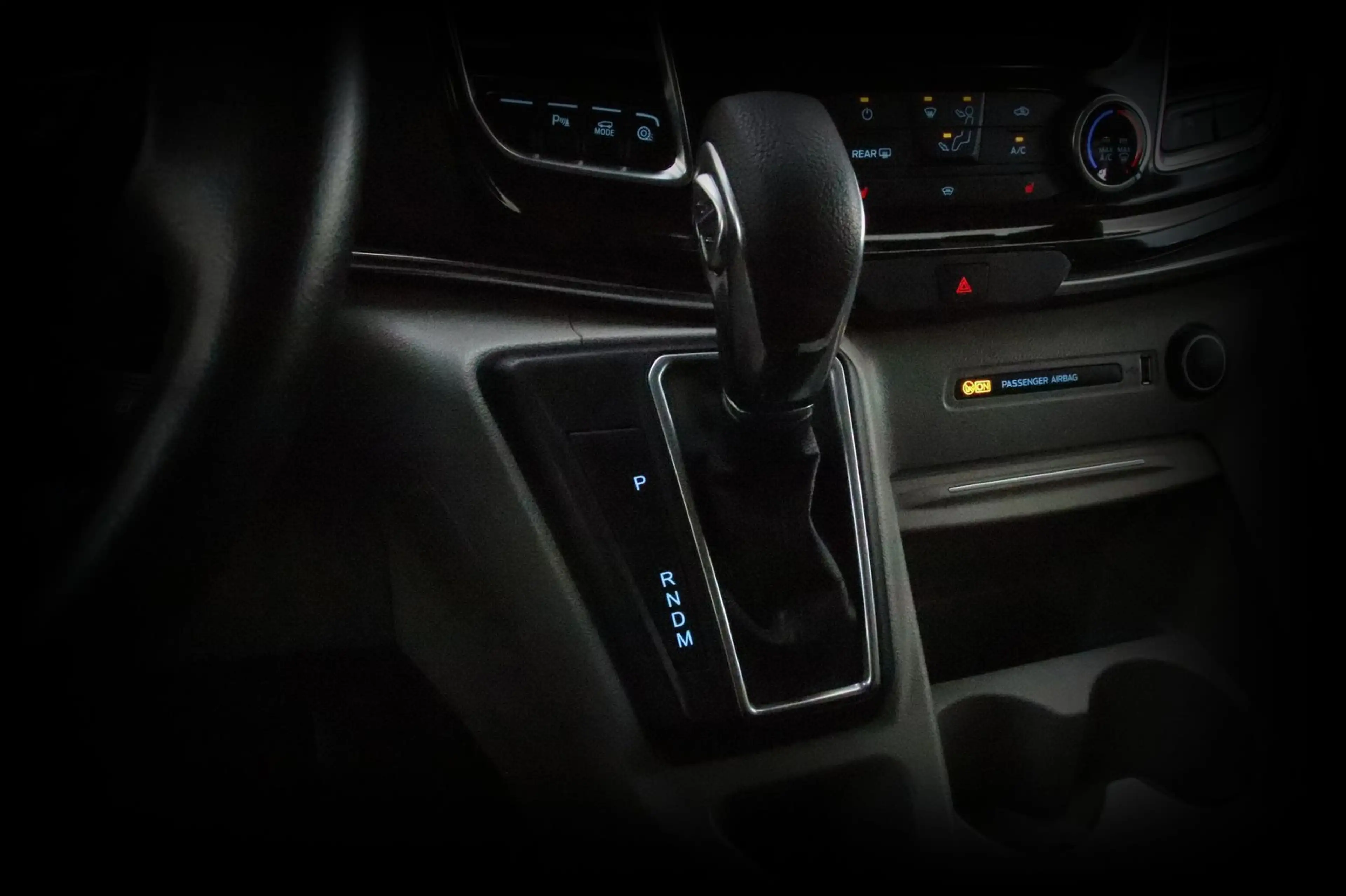 Ford Tourneo Custom 320 L2 Titanium*1.Hand*8-SITZE* — photo 12