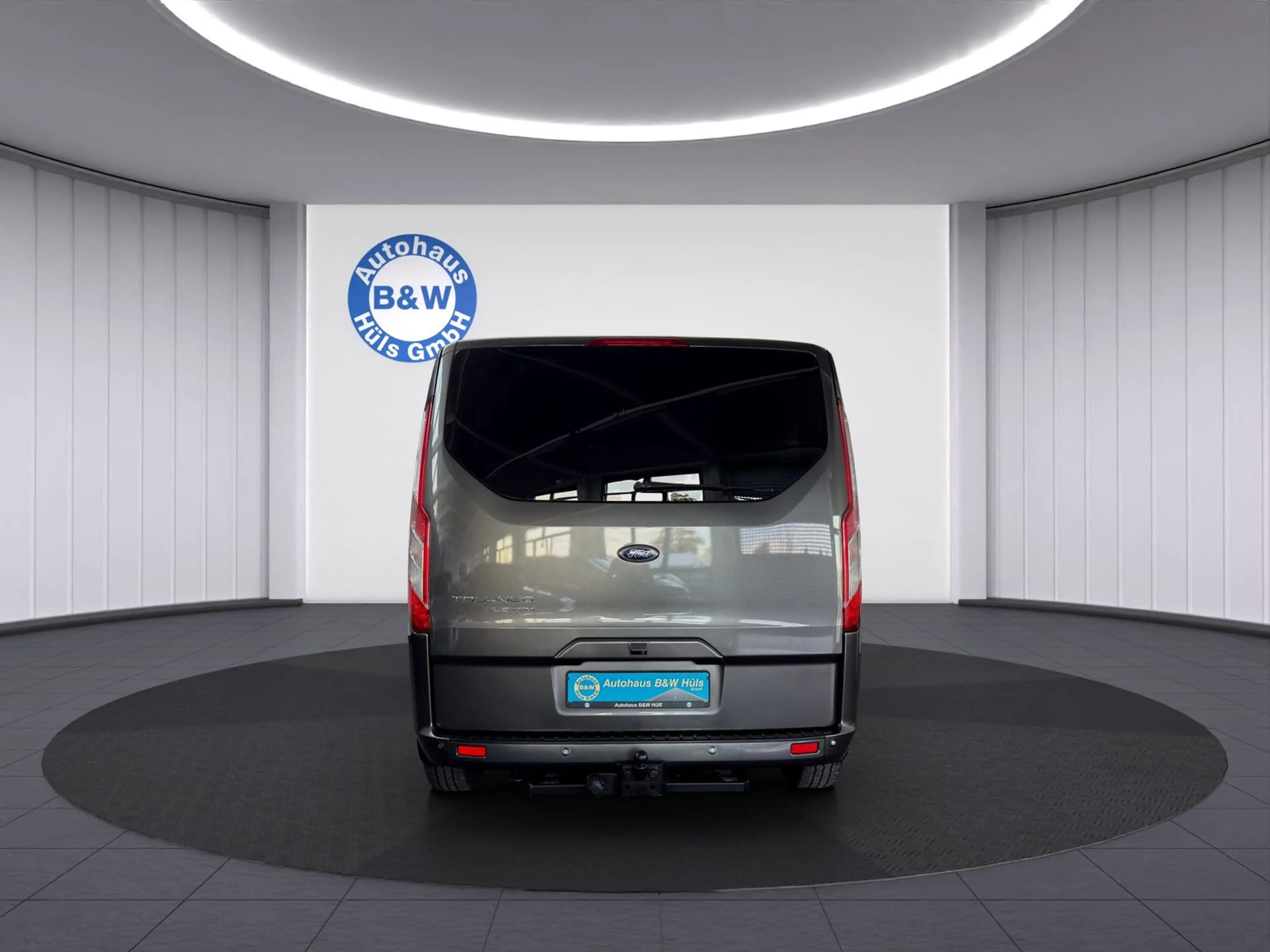 Ford Tourneo Custom 320 L2 Titanium*1.Hand*8-SITZE* — photo 7