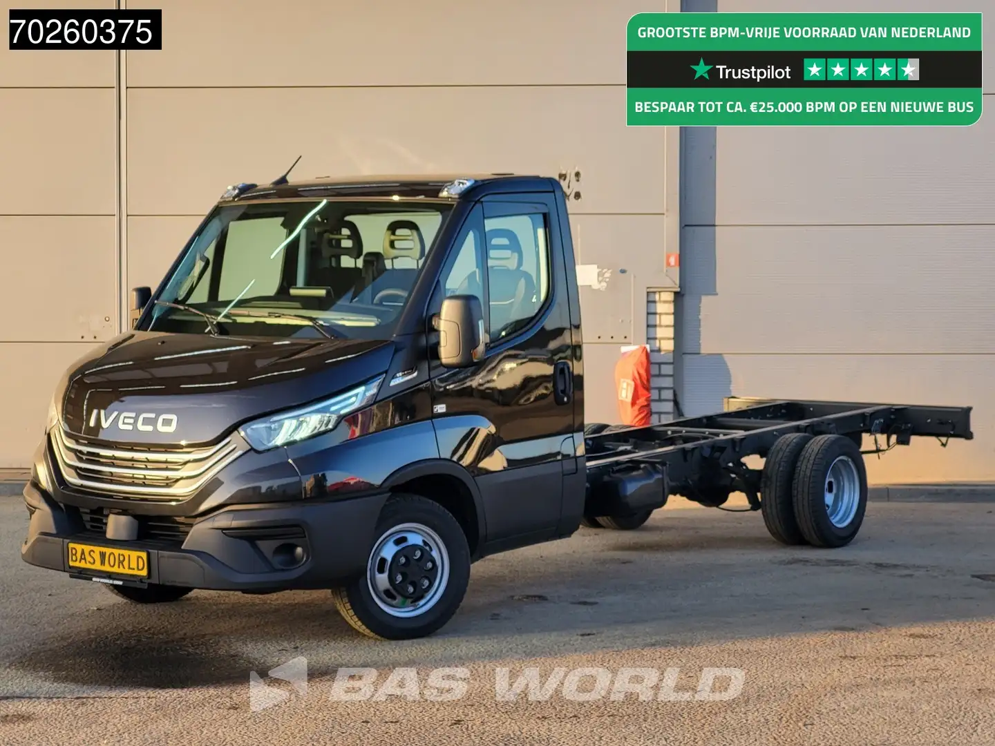 Iveco Daily 35C21 Automaat 410wb Dubbellucht 2025model Chassis Černá - 1