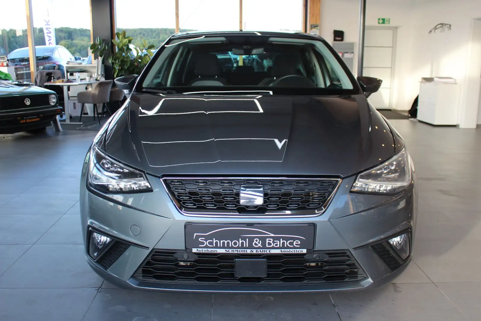 SEAT Ibiza 1.0 TSI Style*NAVI*LED*KAMERA* Grau - 2