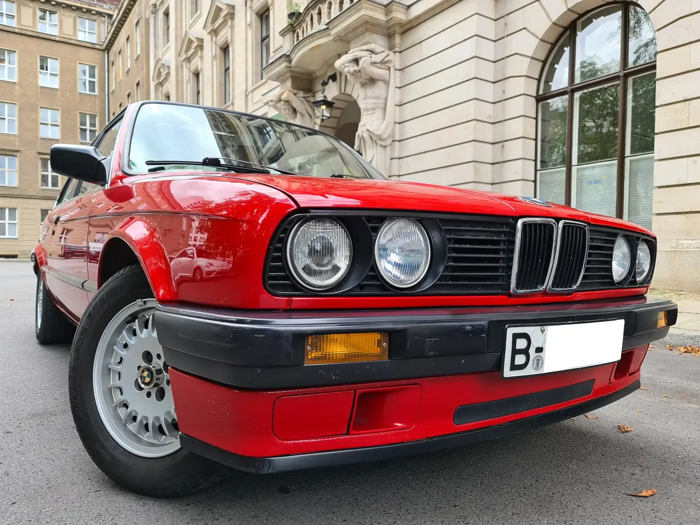 BMW 316 E30- Automatik- Leder- Garage Червоний - 1