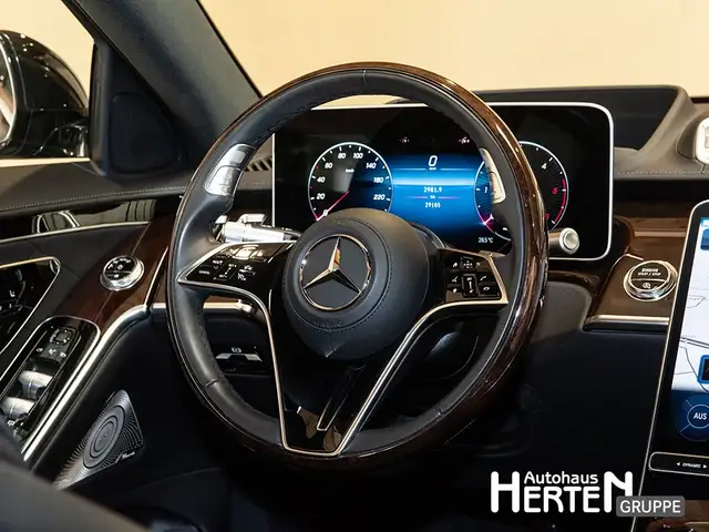 Mercedes-Benz S Class view 7