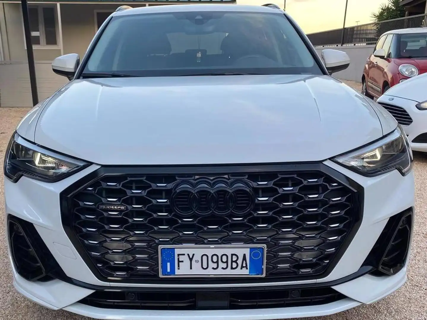 Audi Q3 Q3 II 2018 35 2.0 tdi S line edition s-tronic Bianco - 2