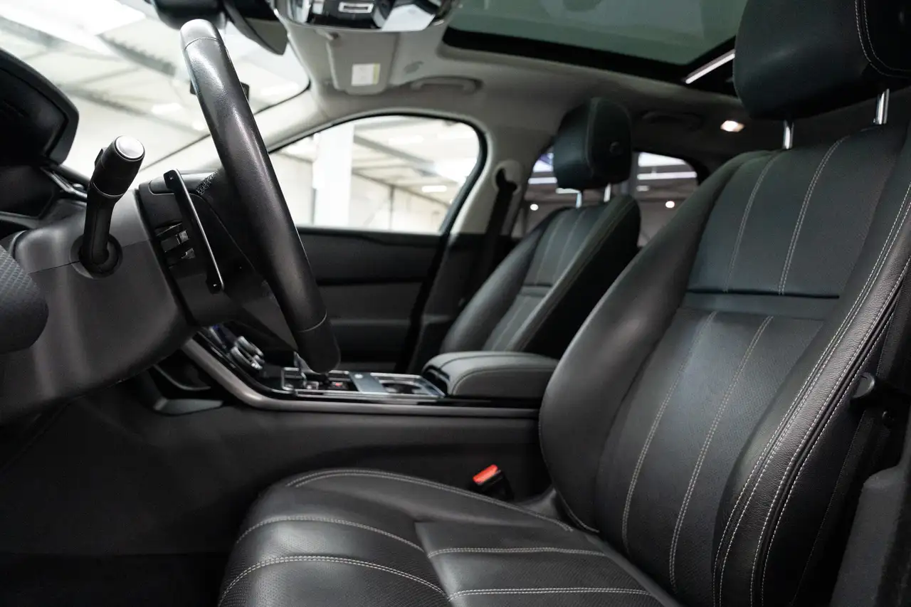 Land Rover Range Rover Velar S AWD P400e! Black pack! ACC! Pano! Memory! Full!, миниатюра 10