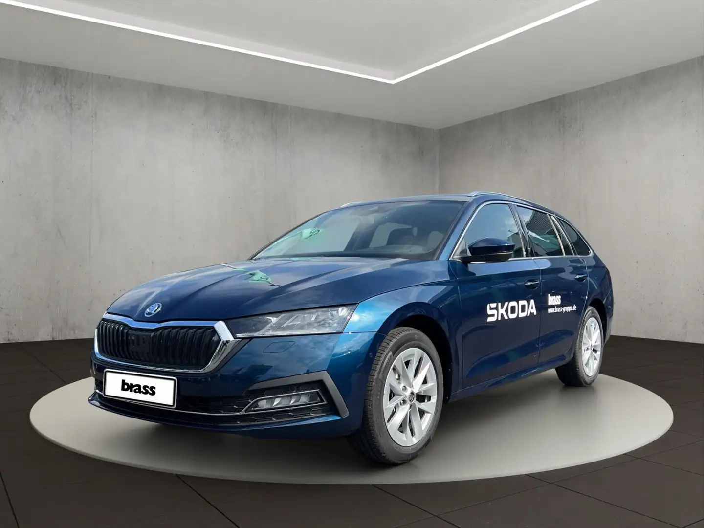Skoda Octavia Combi 2.0 TDI DSG 85KW Style Blau - 1