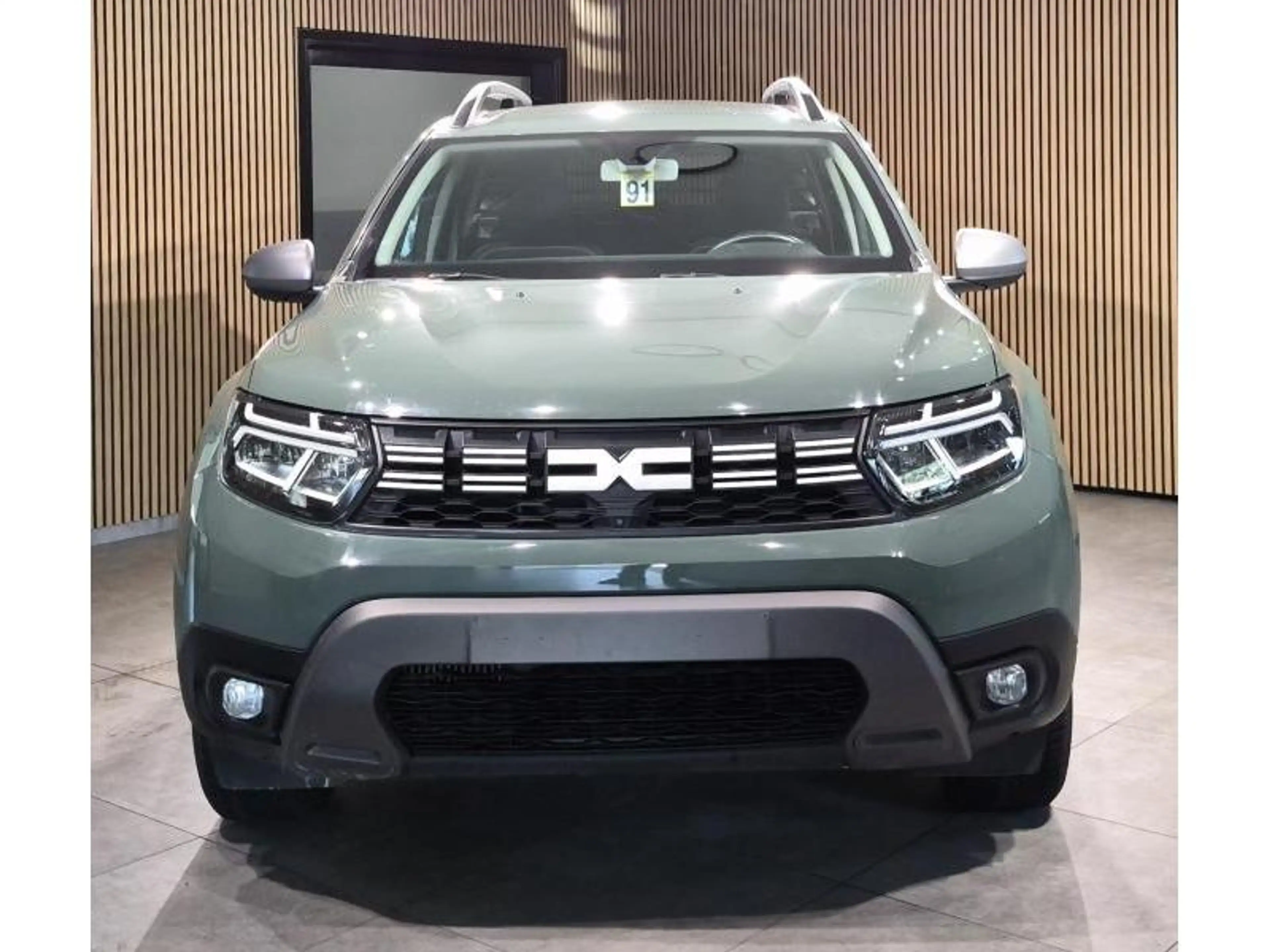 Dacia Duster II Journey Plus — photo 2