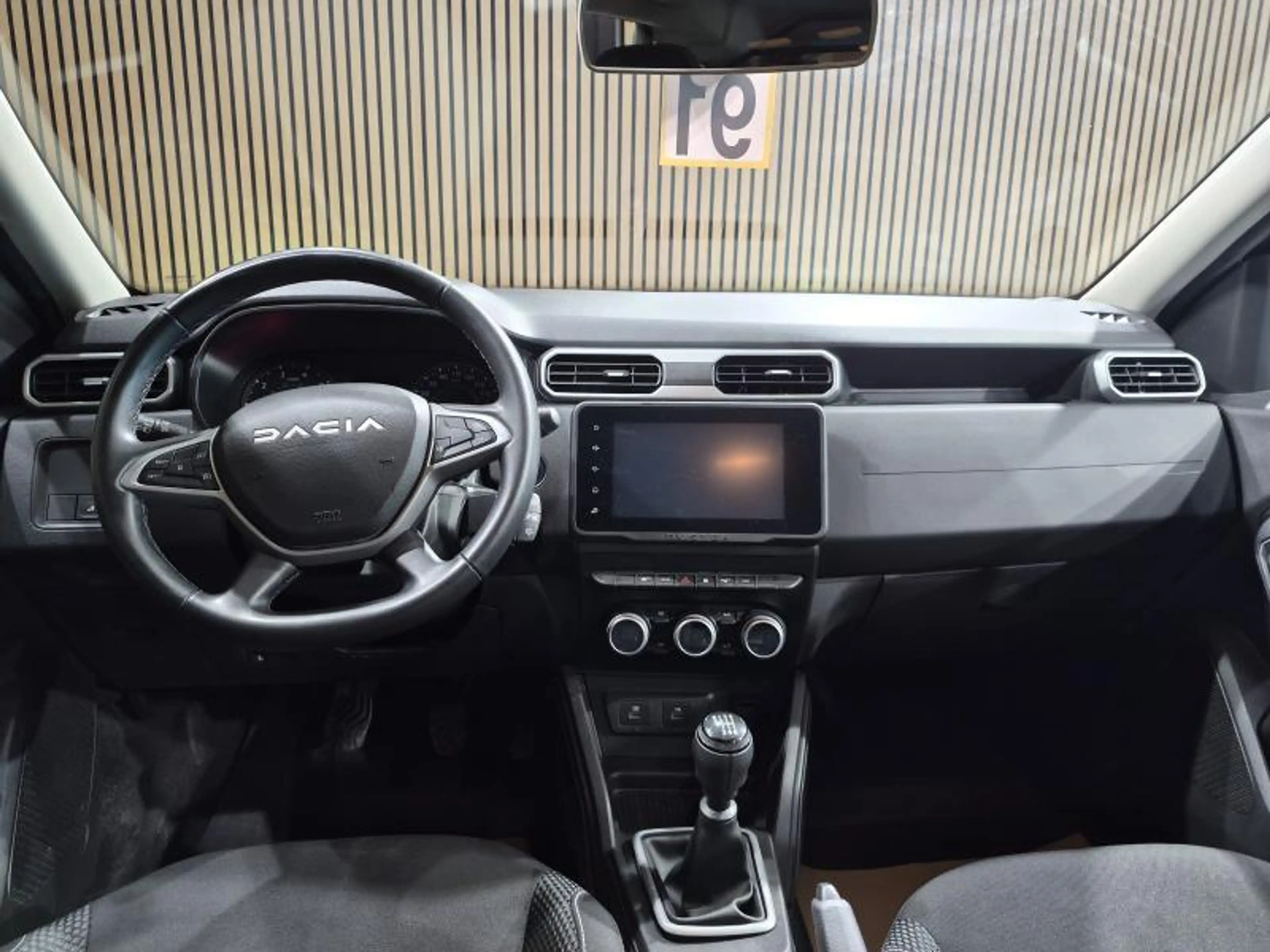 Dacia Duster II Journey Plus — photo 9